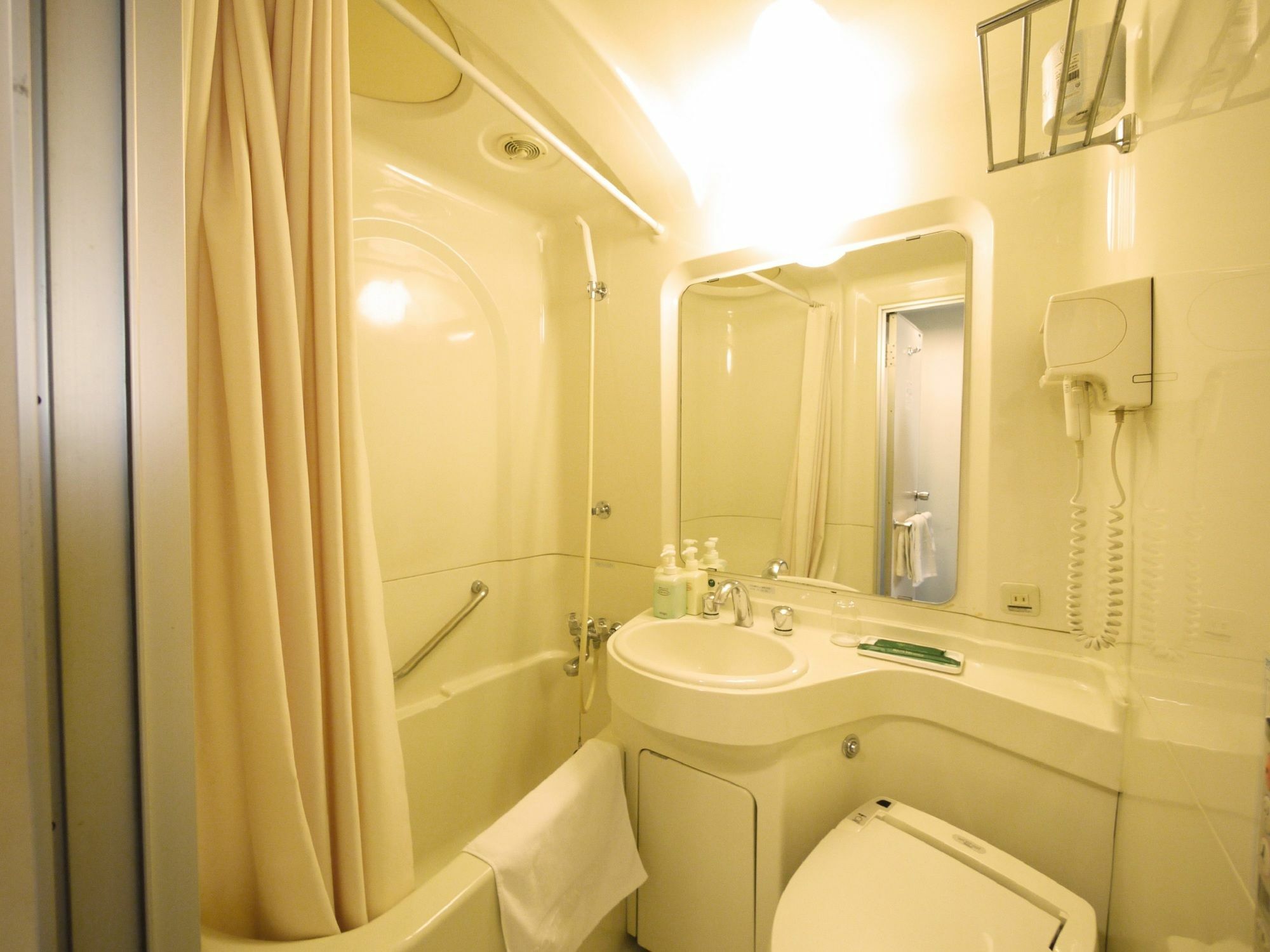 Hotel Route-Inn Obihiro Ekimae Exterior photo